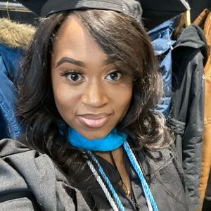 Meet your Posher, Jasmine